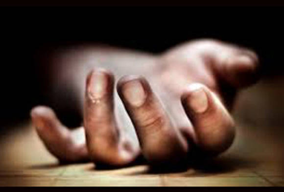নদিয়ায় মায়ের মৃত্যুতে ‘আত্মহত্যার চেষ্টা’ অষ্টম শ্রেণির পড়ুয়ার