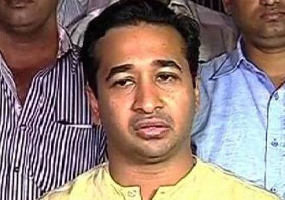 आमदार नितेश राणेंवर खंडणीचा गुन्हा दाखल