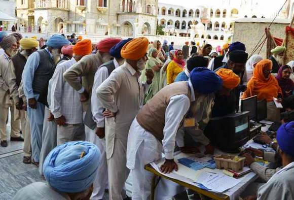ਭਾਰਤ ਸਿੱਖਾਂ ਨੂੰ ਪਾਕਿਸਤਾਨ ਨਹੀਂ ਜਾਣ ਦੇ ਰਿਹਾ: ਪਾਕਿ ਦਾ ਵੱਡਾ ਇਲਜ਼ਾਮ