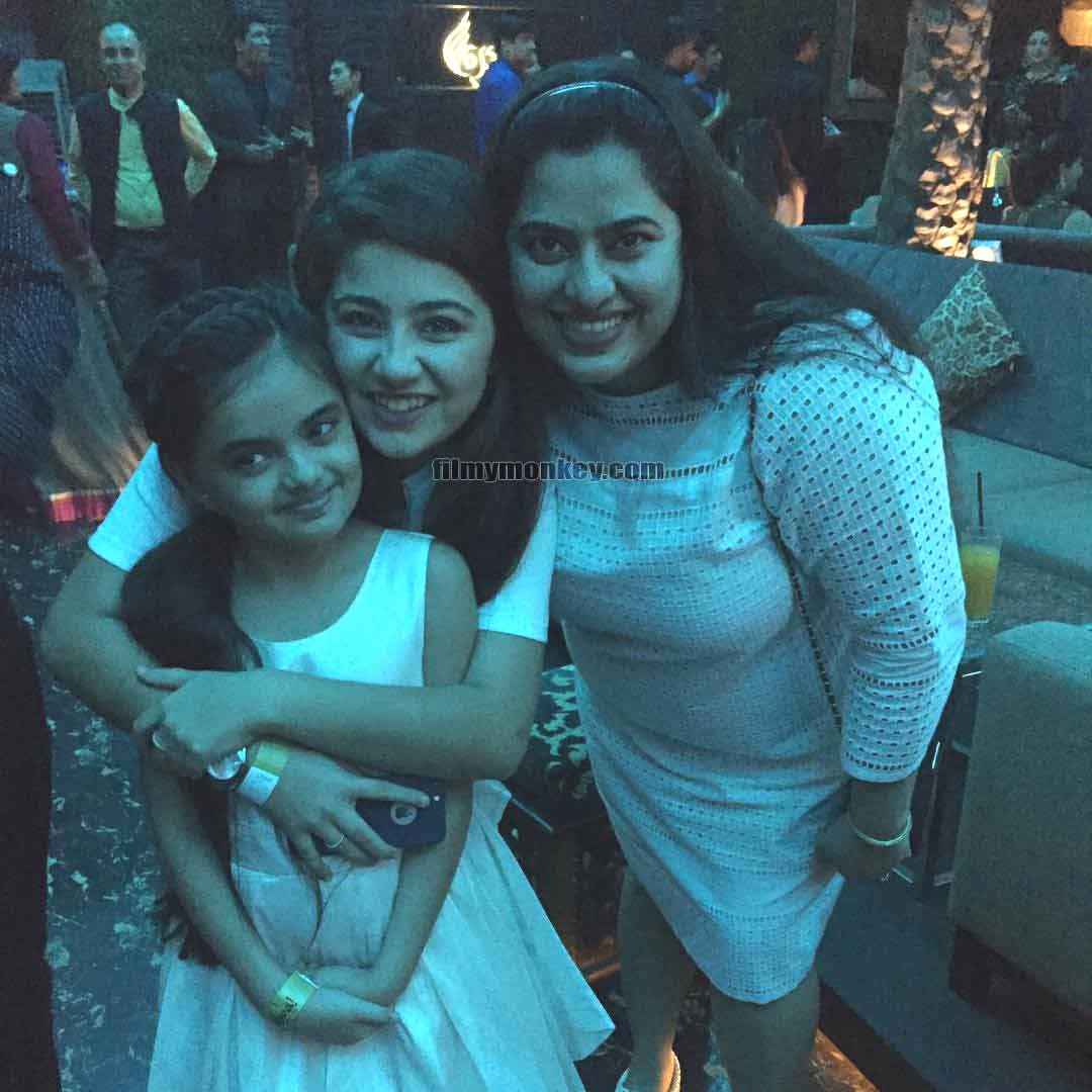 Aditi Bhatia posing at a party with little Ruhaanika and her mother Dolly Dhawan