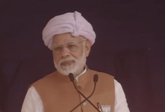 ચા વેચીશ પણ દેશ વેચવાનું કામ ક્યારેય નહી કરુ, જસદણમાં પ્રધાનમંત્રી મોદી
