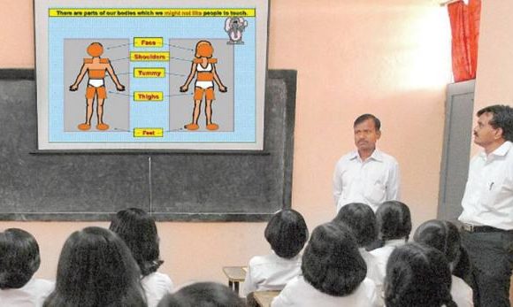હવે દેશની તમામ સ્કૂલોમાં શરુ થશે સેક્સ એજ્યુકએશન, PM મોદીએ આપી મંજૂરી