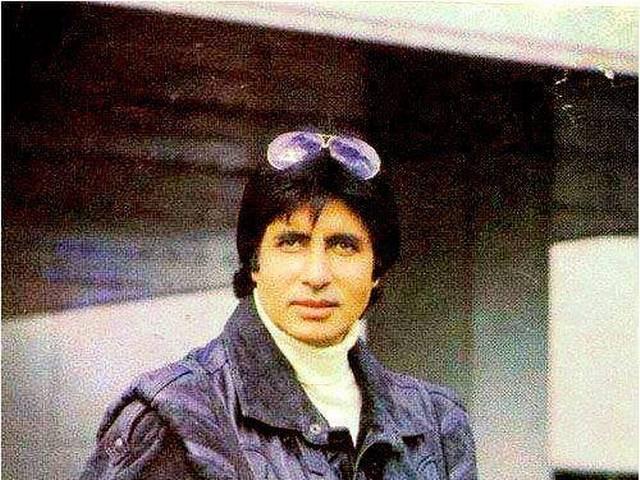 Amitabh Bachchan started the stage shows trend in 1983!