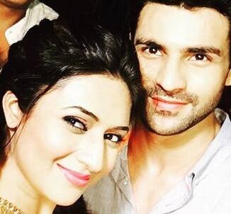 Yeh Hai Mohabbatein: Divyanka Tripathi to romance fiance Vivek Dahiya on-screen!