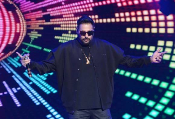 Rapper Badshah's 'dream come true' moment at Star Parivaar Awards 2016
