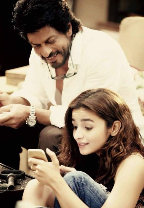 SRK, Alia reveal first look of 'Dear Zindagi'