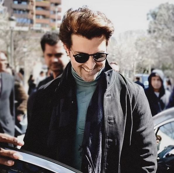 I Struggled with giving up smoking and now I am enjoying : Hrithik Roshan