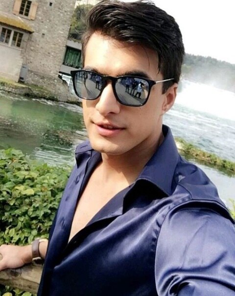 PHOTOS: Kaira of 'Yeh Rishta...' In Switzerland For ...