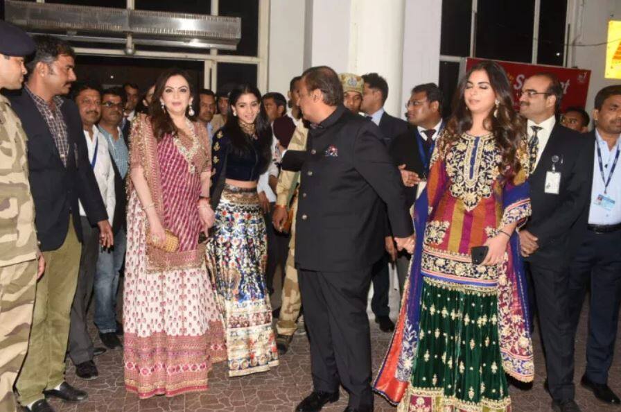 Priyanka Chopra, Nick Jonas Wedding SEE PICS of Ambani