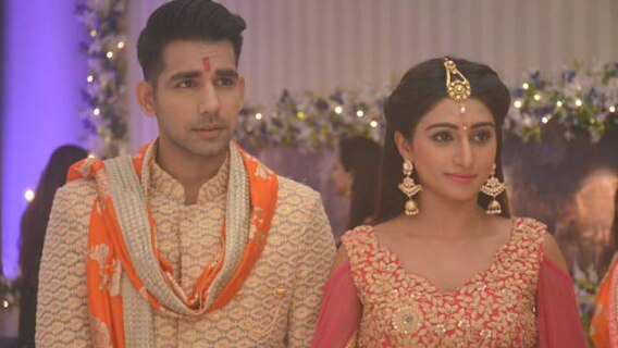 'Yeh Rishta Kya Kehlata Hai' couple Rishi Dev & Mohena Singh aka Naksh