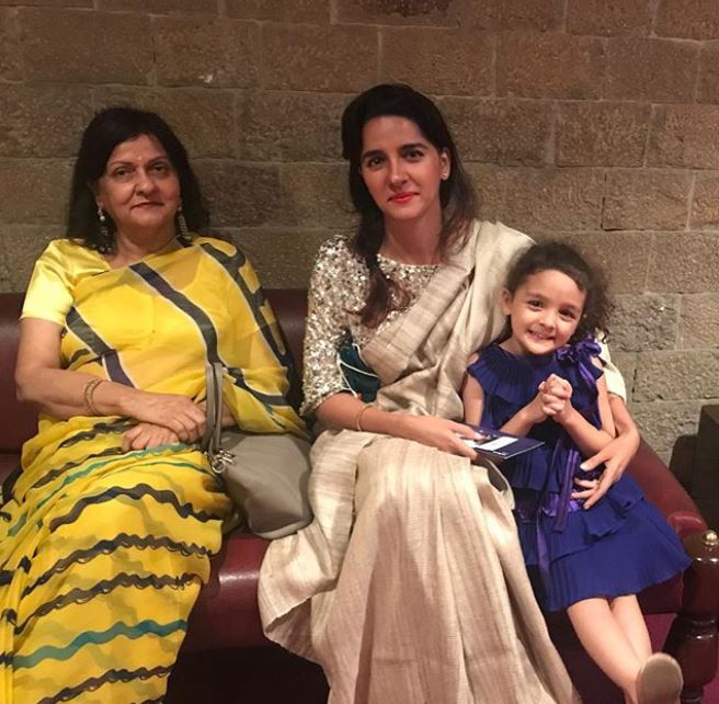 In Pics Popular Tv Actress Shruti Seth S Cute Little Daughter Looks