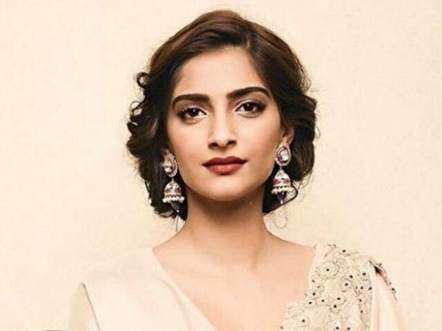 Sonam Kapoor to raise funds for cancer survivors!