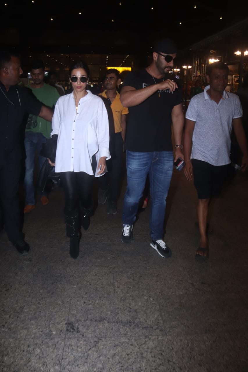 PHOTOS: Malaika Arora And Boyfriend Arjun Kapoor Back From ...