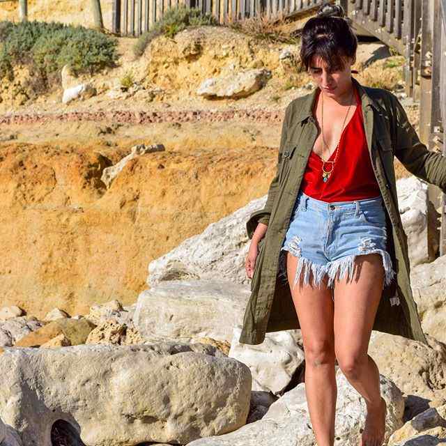 इंस्टा सनसनी हैं कटरीना की हमशक्ल सलोनी चोपड़ा See the latest pictures of Saloni Chopra