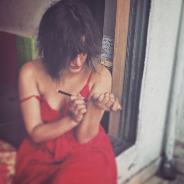 इंस्टा सनसनी हैं कटरीना की हमशक्ल सलोनी चोपड़ा See the latest pictures of Saloni Chopra