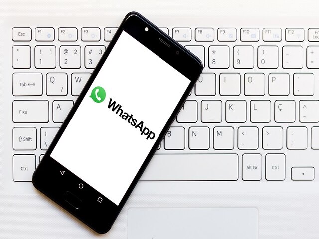 WhatsApp may soon launch desktop version that works without your phone