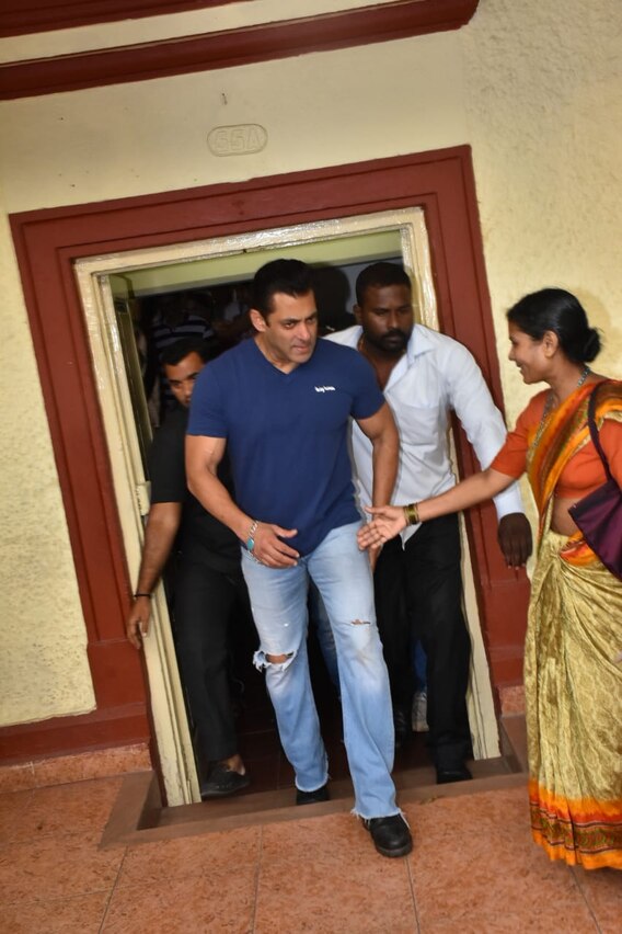 Maharashtra Election मà¥à¤ सलमान à¤à¤¾à¤¨ नॠà¤à¥ डाला वà¥à¤, à¤à¤¸ à¤
à¤à¤¦à¤¾à¤à¤¼ मà¥à¤ पहà¥à¤à¤à¥ पà¥à¤²à¤¿à¤à¤ सà¥à¤à¥à¤¶à¤¨