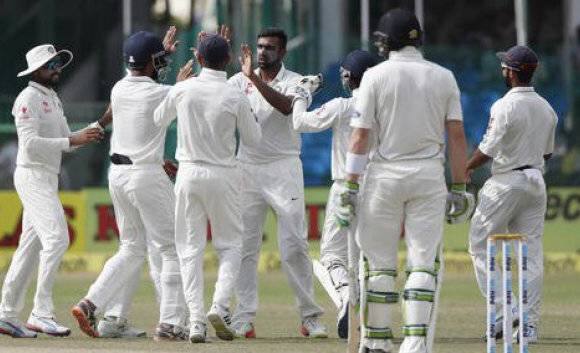 कानपूर कसोटीवर टीम इंडियाची मजबूत पकड, किवींची दमछाक