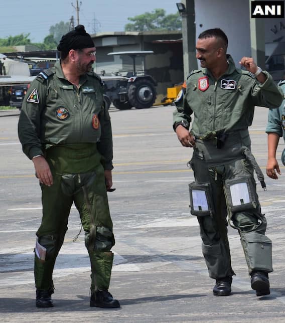 ਵਿੰਗ ਕਮਾਂਡਰ ਅਭਿਨੰਦਨ ਹੁਣ ਫਲਾਇੰਗ ਇੰਸਟ੍ਰਕਟਰ ਬਣੇ, ਬੀਐਸ ਧਨੋਆ ਨਾਲ ਉਡਾਇਆ ਮਿੱਗ-21