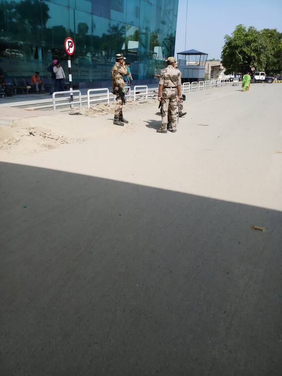 ਅੰਮ੍ਰਿਤਸਰ ਏਅਰਪੋਰਟ 'ਤੇ ਅੱਤਵਾਦੀਆਂ ਦੀ ਅੱਖ! ਹਾਈ ਅਲਰਟ ਜਾਰੀ