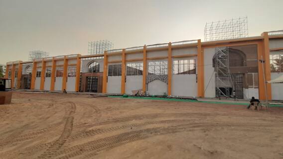 ਕਈ ਯਤਨਾਂ ਦੇ ਬਾਵਜੂਦ ਆਖ਼ਰ ਬਣੇ ਅੱਡੋ-ਅੱਡ ਪੰਡਾਲ! ਪੰਜਾਬ ਸਰਕਾਰ ਦਾ ਅੱਧਾ ਬਣਿਆ, SGPC ਨੇ ਦਿੱਤਾ ਠੇਕਾ