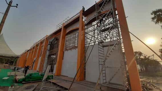 ਕਈ ਯਤਨਾਂ ਦੇ ਬਾਵਜੂਦ ਆਖ਼ਰ ਬਣੇ ਅੱਡੋ-ਅੱਡ ਪੰਡਾਲ! ਪੰਜਾਬ ਸਰਕਾਰ ਦਾ ਅੱਧਾ ਬਣਿਆ, SGPC ਨੇ ਦਿੱਤਾ ਠੇਕਾ