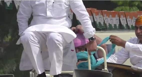 ਚੋਣ ਪ੍ਰਚਾਰ ਦੌਰਾਨ ਕੈਪਟਨ ਨਾਲ ਵਾਪਰਿਆ ਹਾਦਸਾ, ਦਸਤਾਰ ਉੱਤਰੀ