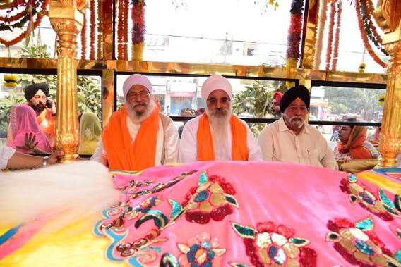 ਨਨਕਾਣਾ ਸਾਹਿਬ ਲਈ ਦਿੱਲੀ ਤੋਂ ਰਵਾਨਾ ਹੋਇਆ ਨਗਰ ਕੀਰਤਨ, ਵੇਖੋ ਤਸਵੀਰਾਂ