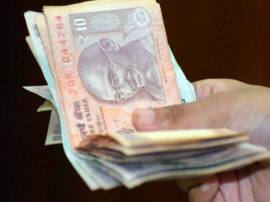 झांसी में चरम सीमा पर है भ्रष्टाचार... प्रशासनिक समस्याएं भी है हजार know what are the problems are jhansi local facing झांसी में चरम सीमा पर है भ्रष्टाचार... प्रशासनिक समस्याएं भी है हजार