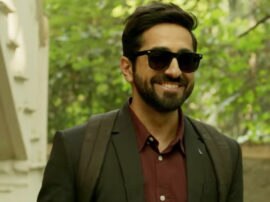 Ayushman Khurana Feels Give importance to commercial films हमें समलैंगिक अधिकारों पर फिल्में बनानी चाहिए: आयुष्मान खुराना