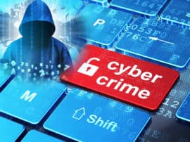 Cyber traffickers looted 65 thousand five hundred rupees from pankaj in lucknow साइबर जालसाजों के झांसे में फंसे कई लोग, हजारों की ठगी के हुए शिकार