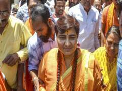 साध्वी प्रज्ञा के समर्थन में आया संत समाज, दिग्विजय सिंह पर भड़के साधू-संत