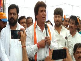 अपने ही कार्यकर्ताओं पर भड़के राज बब्बर, मजाक उड़ाते हुए बोले- जोश में खो देते हैं होश raj babar angry on congress workers अपने ही कार्यकर्ताओं पर भड़के राज बब्बर, मजाक उड़ाते हुए बोले- जोश में खो देते हैं होश