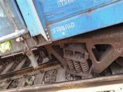 लखनऊ-कानपुर रूट पर मालगाड़ी के डिब्बे पटरी से उतरे,कोई नुकसान नहीं,रेल यातायात बहाल