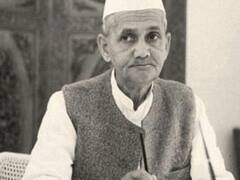 राजनीति का वो दौर, जब सियासत के दो किनारों का प्रयागराज में हुआ था संगम