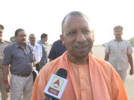 Uttar pradesh CM Yogi Aditynath on burka politics बुर्के पर हो रही सियासत पर एबीपी गंगा के सवाल पर यूपी के मुख्यमंत्री योगी आदित्यनाथ ने दिया जवाब