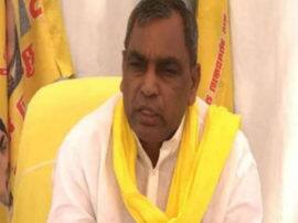 ओमप्रकाश राजभर ने योगी मंत्रिमंडल से दिया इस्तीफा, टिकट को लेकर थी नाराजगी Om Prakash rajbhar resigns from up cabinet ओमप्रकाश राजभर ने योगी मंत्रिमंडल से दिया इस्तीफा, टिकट को लेकर थी नाराजगी