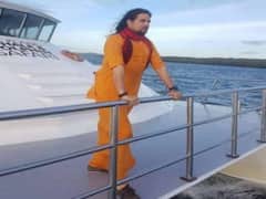 निरंजनी अखाड़े के महंत आनंद गिरि ऑस्ट्रेलिया में गिरफ्तार, महिलाओं से बदसलूकी का आरोप