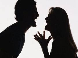 husband burns wife in ghaziabad मायके जाने की बात सुनते ही भड़क गया पति, पत्नी पर उड़ेला खौलता हुआ तेल...फरार