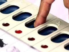 कभी नेहरू की पहचान थी फूलपुर लोकसभा सीट, अब कितना बदला है सियासी समीकरण