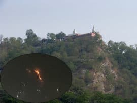 आग से धधक रही मां मनसा देवी मंदिर की पहाड़ी, आंखें मूंदे बैठा वन विभाग Maa mansa devi temple mountain burning in haridwar आग से धधक रही मां मनसा देवी मंदिर की पहाड़ी, आंखें मूंदे बैठा वन विभाग