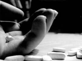 दहेज की बेदी पर बलि हुई एक और विवाहिता, परिजन बोलो- सबूत मिटाने के लिए किया गया अंतिम संस्कार women death by taking poisonous substances in bulandshahr दहेज की बेदी पर बलि हुई एक और विवाहिता, परिजन बोलो- सबूत मिटाने के लिए किया गया अंतिम संस्कार