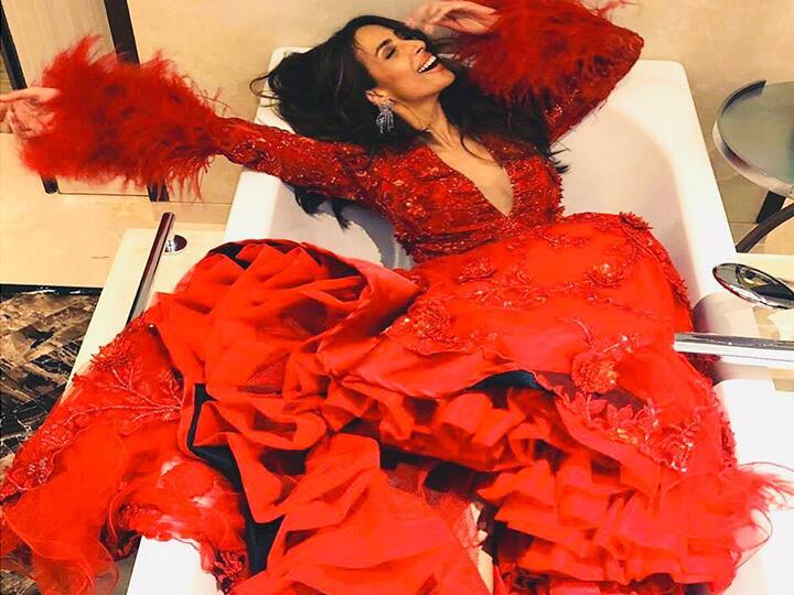 देखें, बॉलीवुड की 10 सबसे धमाकेदार फोटो, जिन्होंने बटोरी आज सुर्खियां