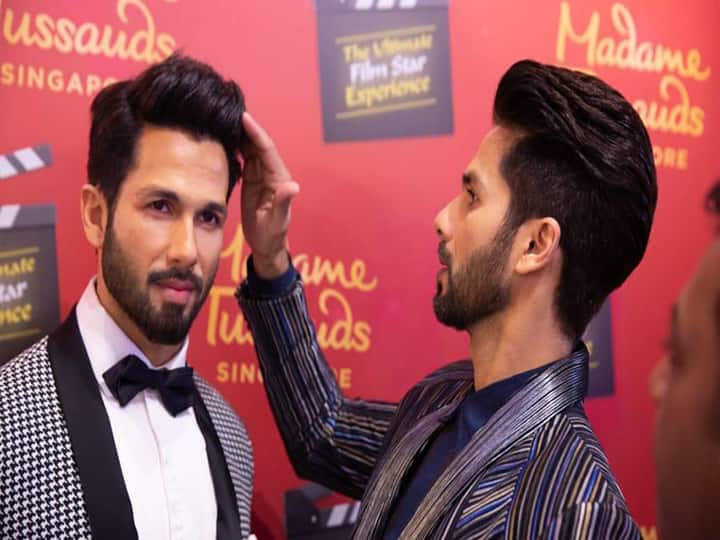 शाहिद कपूर पहुंचे मैडम तुसाद, अपने वैक्स स्टैच्यू को देखने