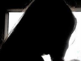 step father did wrong work with his daughter in meerut सौतेले पिता की करतूत, नींद की गोली देकर बेटी के साथ करता था दुष्कर्म, सच सुनकर उड़ गए मां के होश  