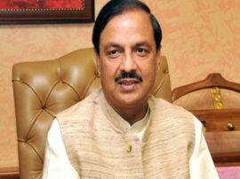 social worker usha thakur arrested in union minister blackmailing case महेश शर्मा ब्लैकमेलिंग केस: समाज सेविका उषा ठाकुर गिरफ्तार, जानें- कैसे रची गई थी पूरी साजिश