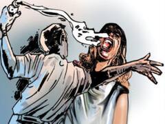 थाने के चौकीदार की तेजाब डालकर की हत्या, परिजनों ने जाम लगाकर किया बवाल