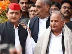 आय से अधिक संपत्ति मामले में मुलायम-अखिलेश को राहत, सीबीआई ने दी क्लीन चिट