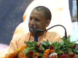 yogi adityanath take a jibe during meeting with bjp members योगी का तंज, मोदी के रोड शो की गर्मी देखकर विरोधियों ने किया पलायन