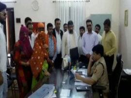 कानपुर से सामने आया लव जेहाद का मामला, मुस्लिम युवक ने खुद को हिन्दू बताकर दो लड़कियों को दिया झांसा love jihad case in kanpur कानपुर से सामने आया लव जेहाद का मामला, मुस्लिम युवक ने खुद को हिन्दू बताकर दो लड़कियों को दिया झांसा